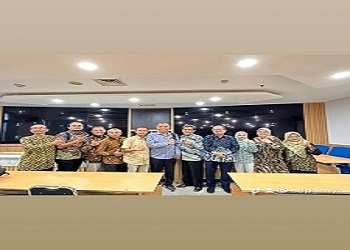 Read more about the article KERJASAMA RPL (TRANFER LULUSAN IKIM) KE UNDIP SEMARANG